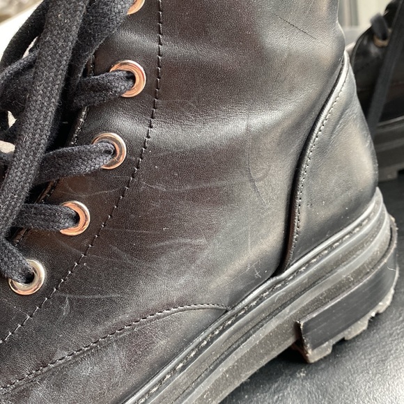 Schutz Black leather heavy duty combat boots - 38 - Picture 13 of 15